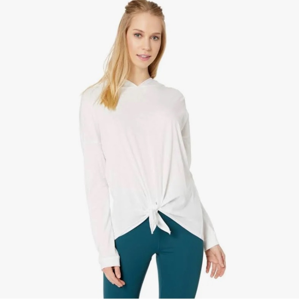 Beyond Yoga NWOT All About It Tie White Long Sleeve Top, M